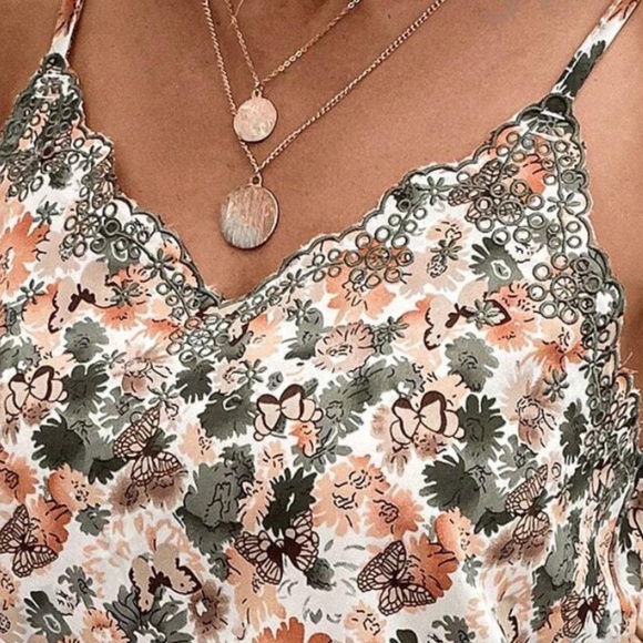 039 Boho Floral Butterfly Print Adjustable Strap Cami Tank Top - Picture 6 of 6